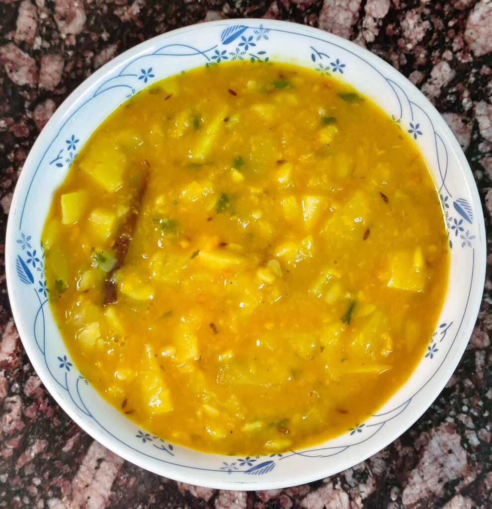 Lauki Ki Sabji | Lauki With Moong Dal | Lauki Recipe |